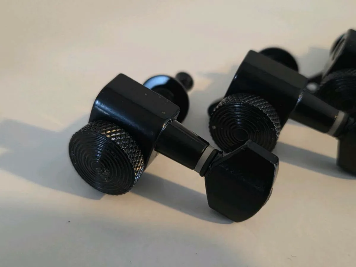 Guitar Locking Tuners - Image 2