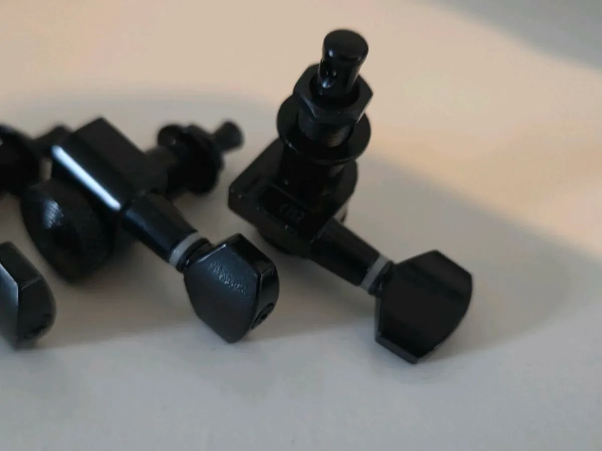 Guitar Locking Tuners - Image 4