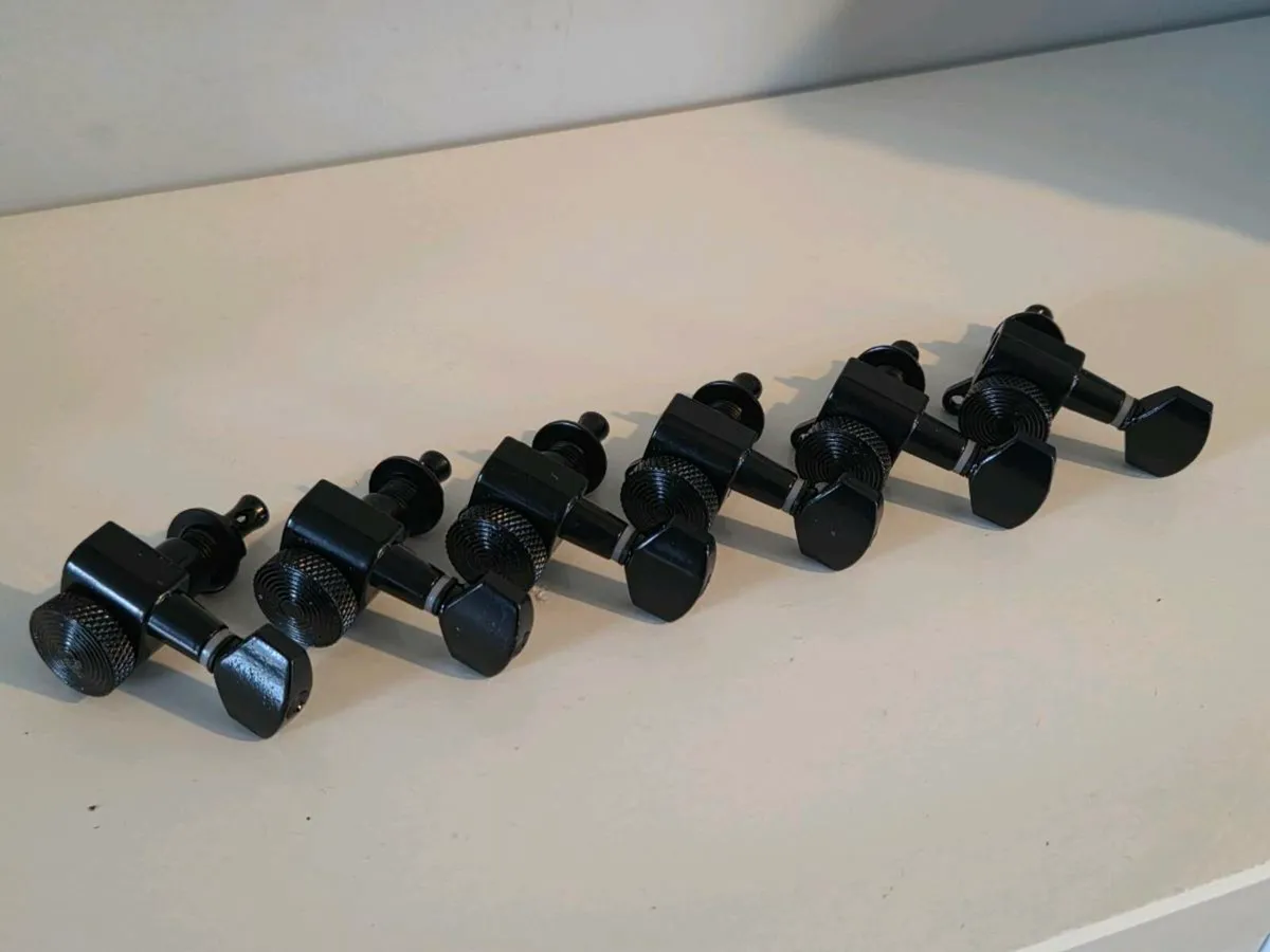Guitar Locking Tuners - Image 1