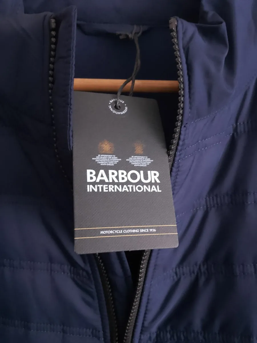 Barbour international sweater XL - Image 2
