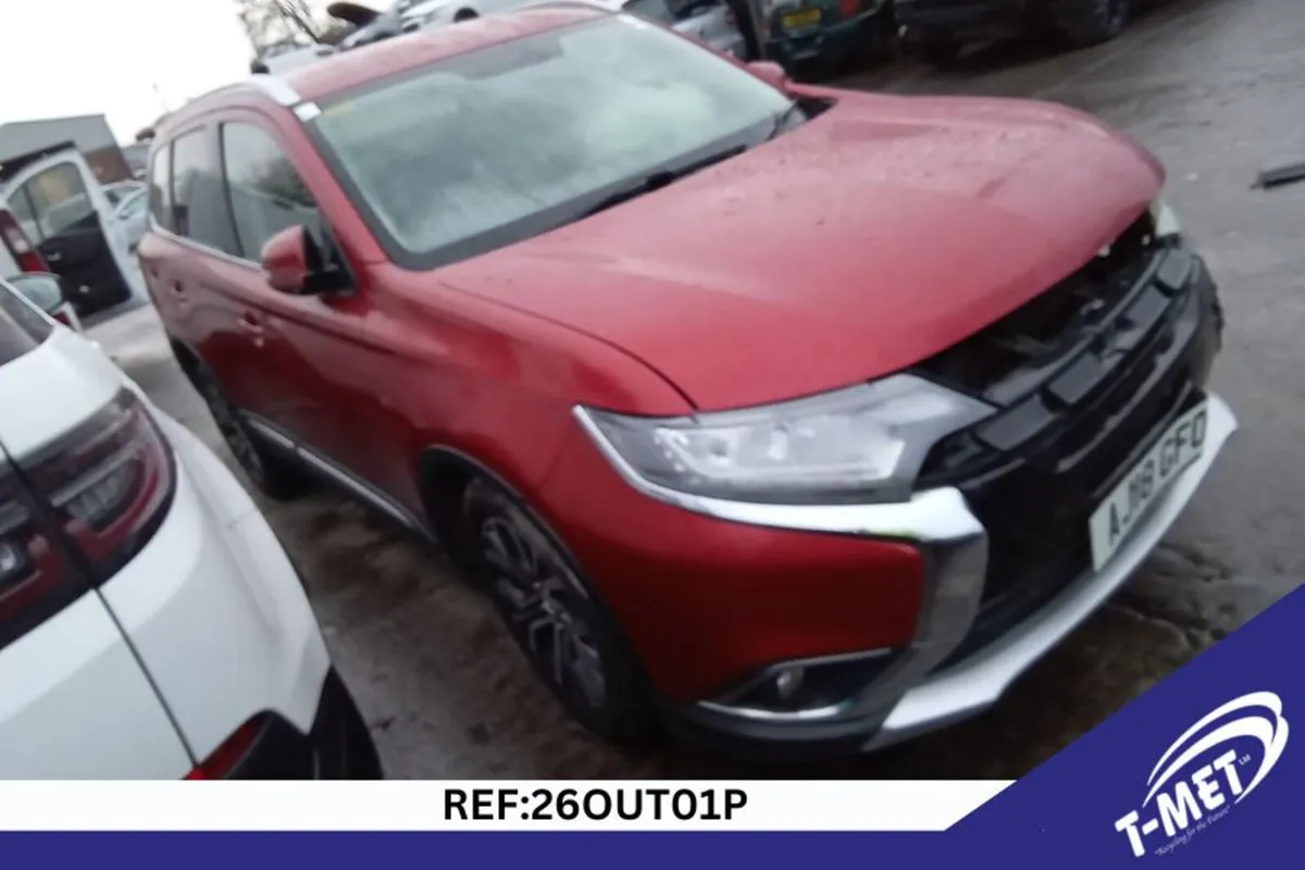 2016 MITSUBISHI OUTLANDER BREAKING FOR PARTS - Image 1