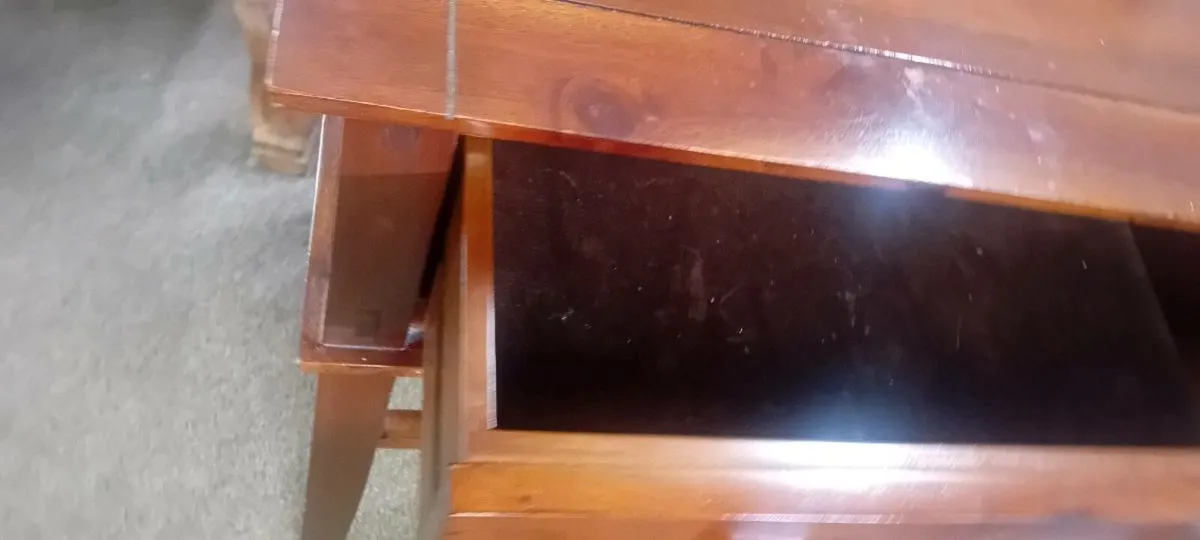 Modern Hardwood Side Twble With Drawer - Image 2