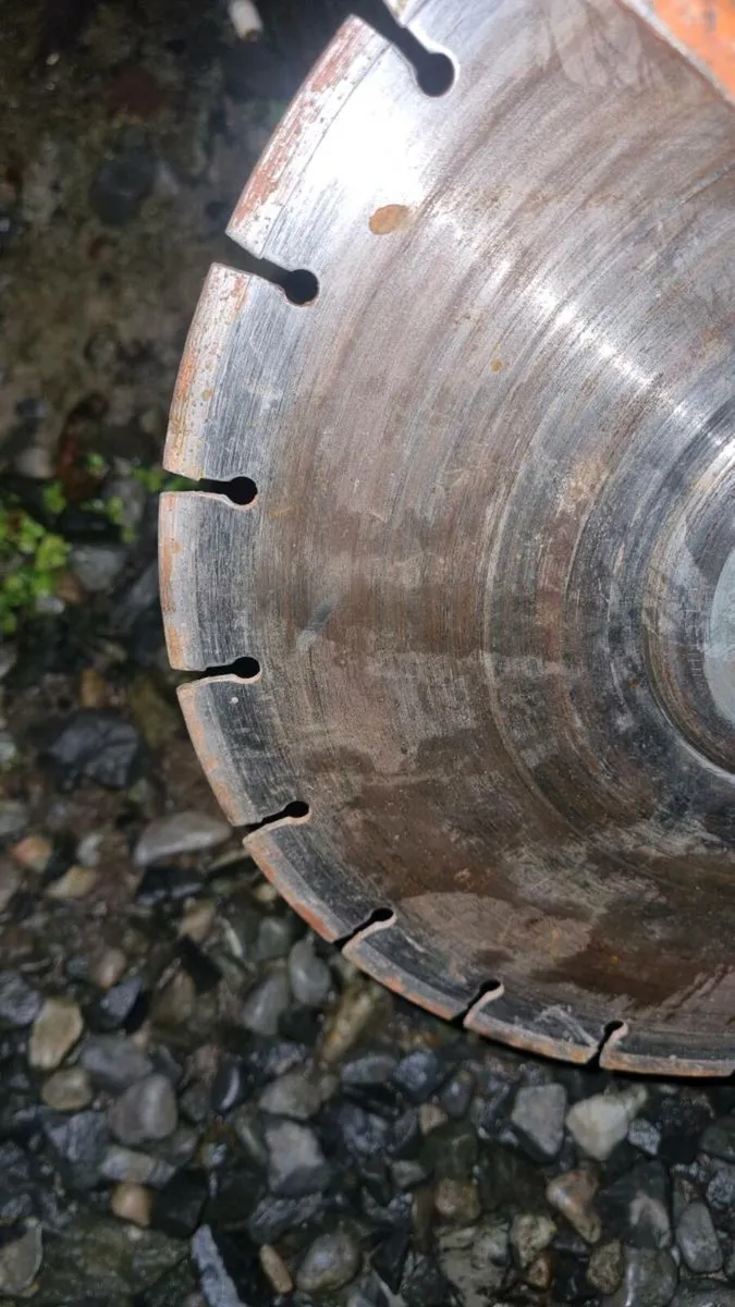 Stihl consaw - Image 2