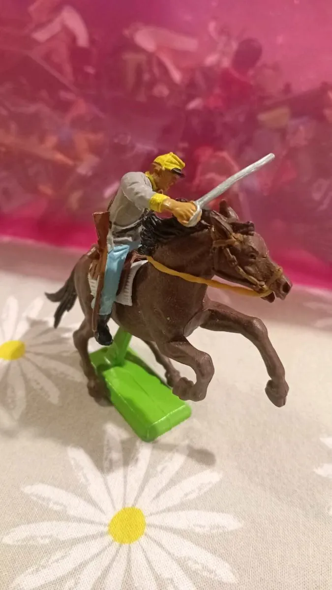 Vintage Britain's deetail figures,Original - Image 2