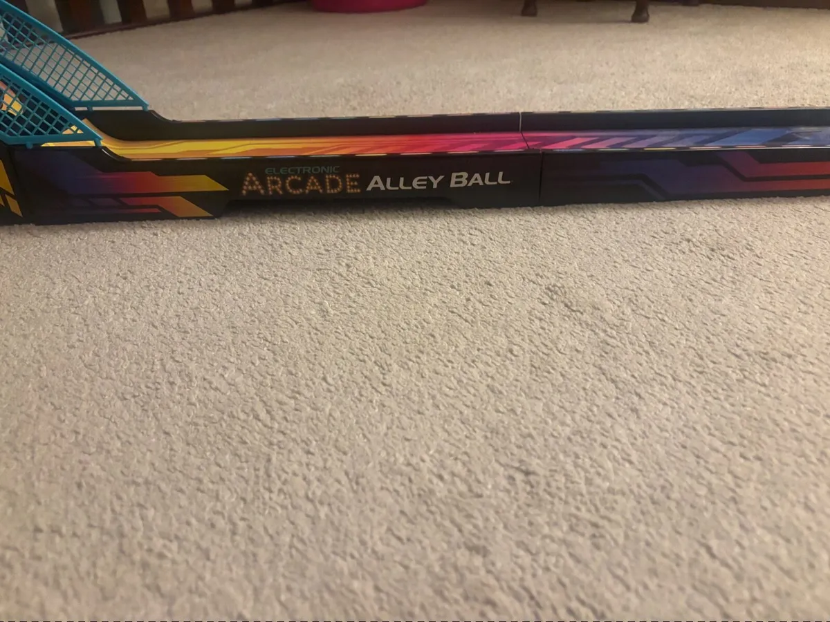 Arcade game - Image 2