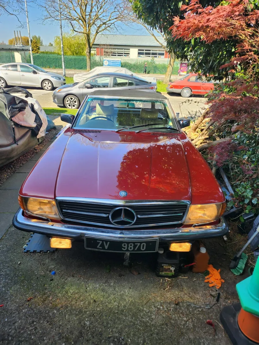 Mercedes SL 350 - Image 1