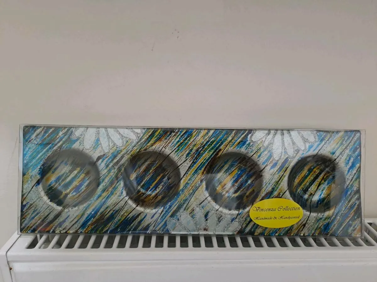 Large Vincenza Collection Glass Tealight Candle CH - Image 1