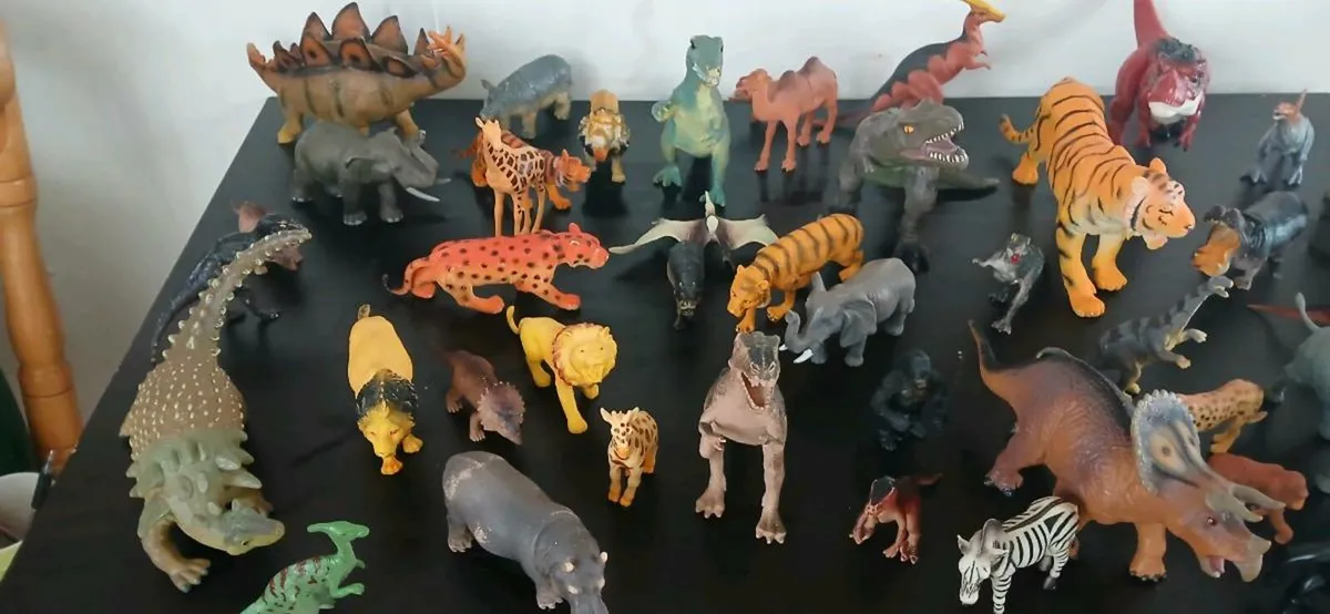 Dinosaur and wild animal bundle - Image 3