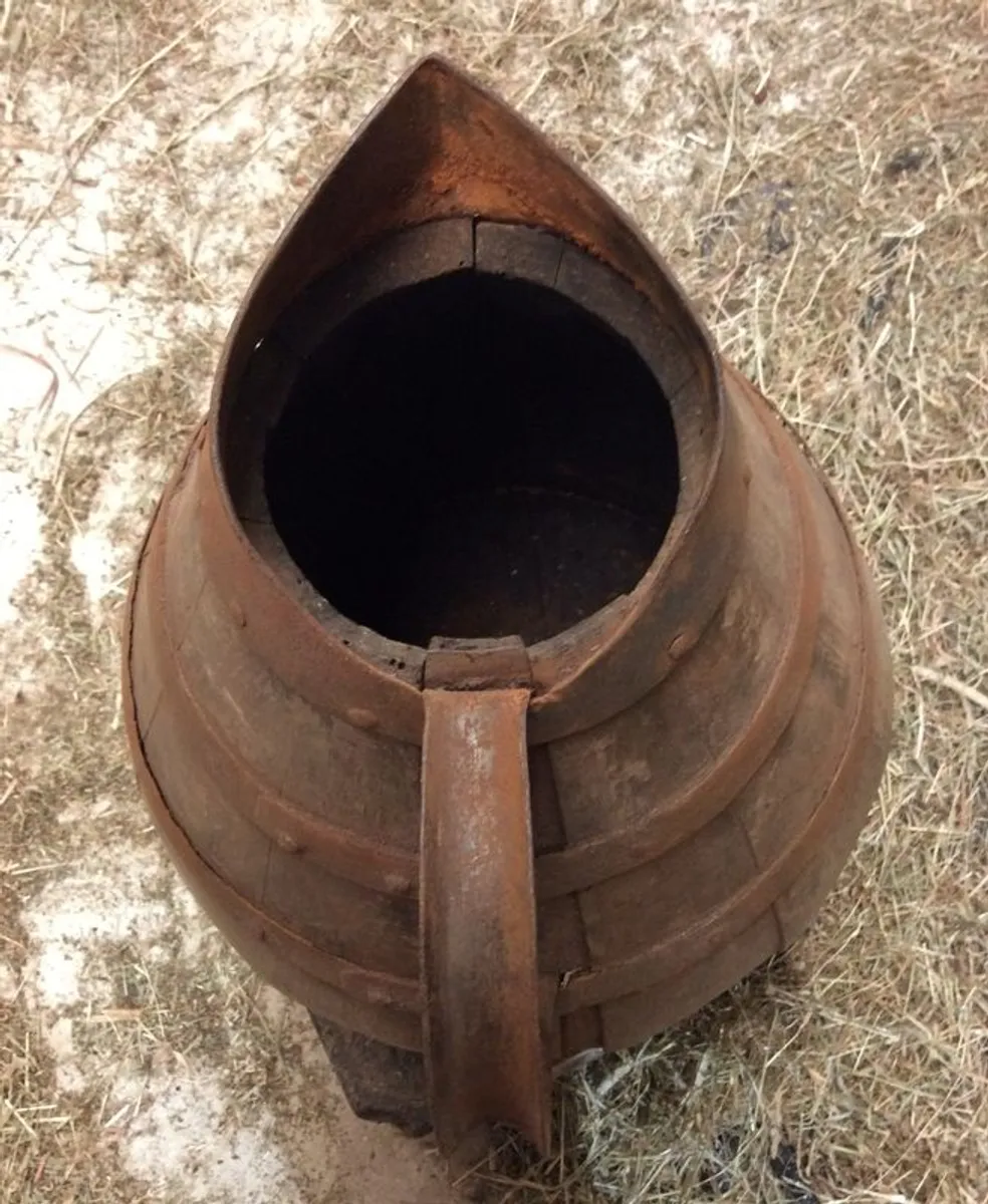 Old Tavern Pitcher - Image 2