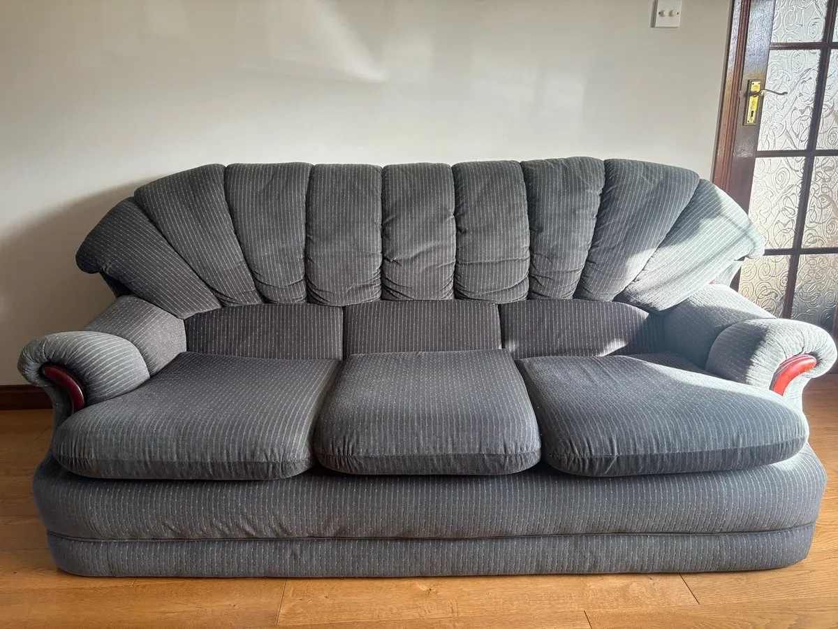 Couch set - Image 3