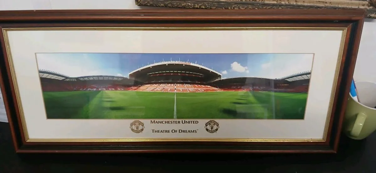 Manchester United - Image 1