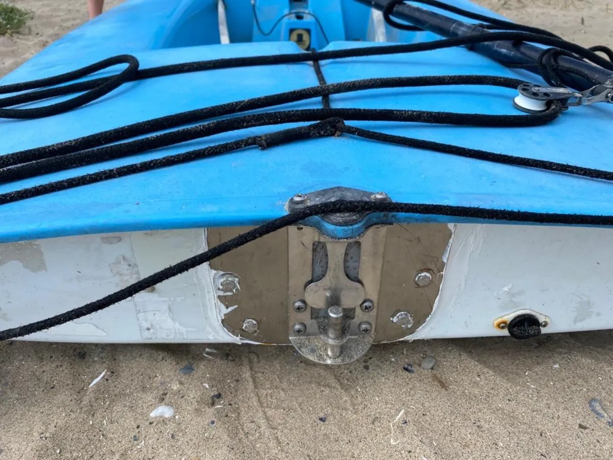 Dingy boat - Image 3