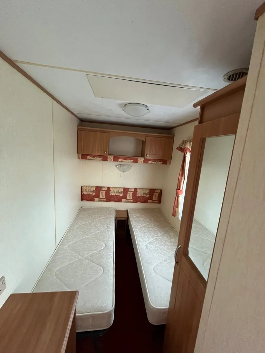Mobile Home - Image 2
