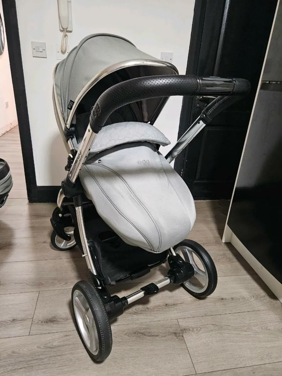 Egg 2 Travel System - Image 4