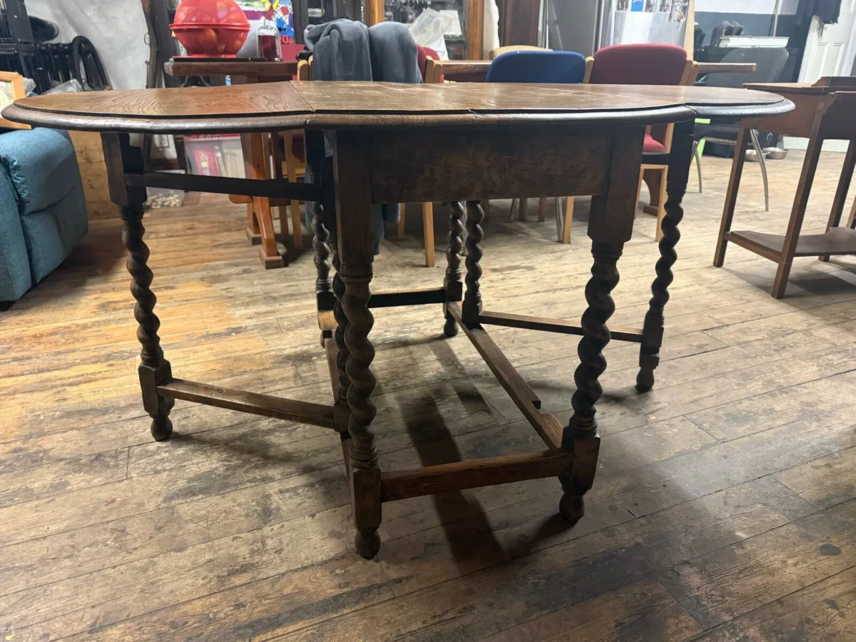 Paris convent oak gate leg table - Image 4