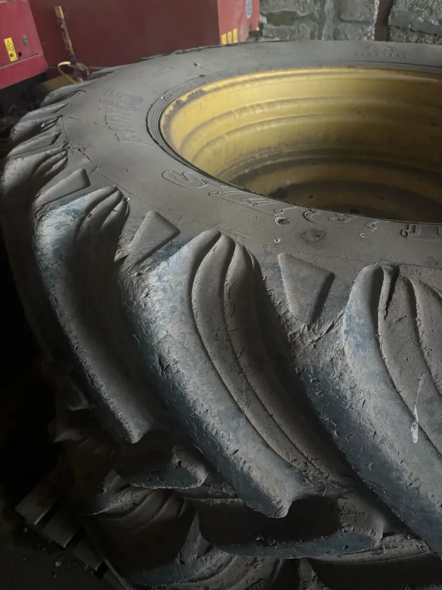 8 stud wheels 600/65R38 - Image 4
