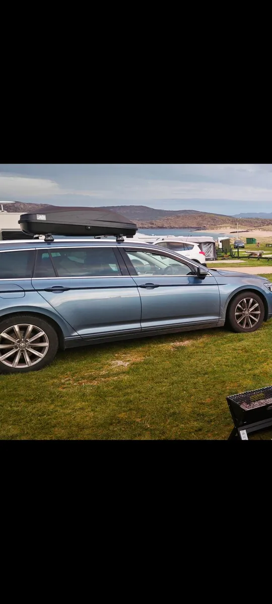 VW Passat Estate Roof Bars - Image 1