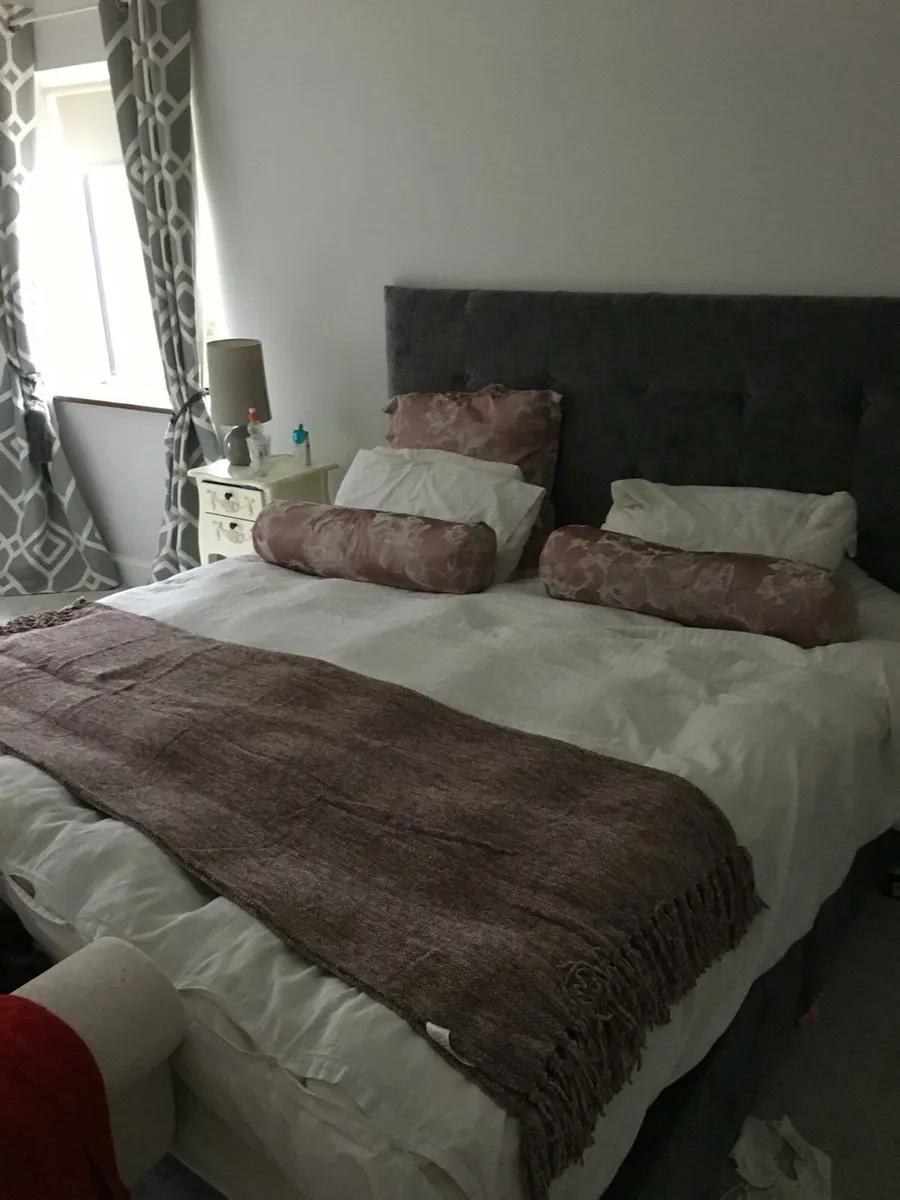 Superking bed and mattress