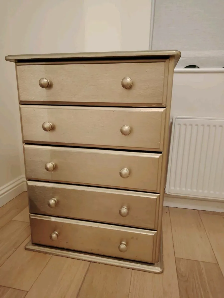 Chest of drawers - Image 1