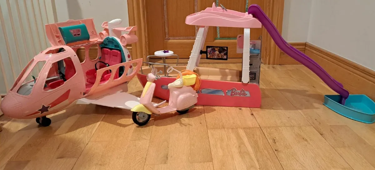 Barbie holiday set - Image 1