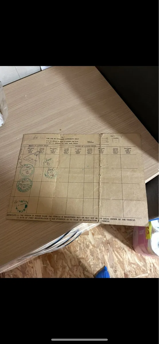 International tractors 674 1977 & B414 1965 - Image 2