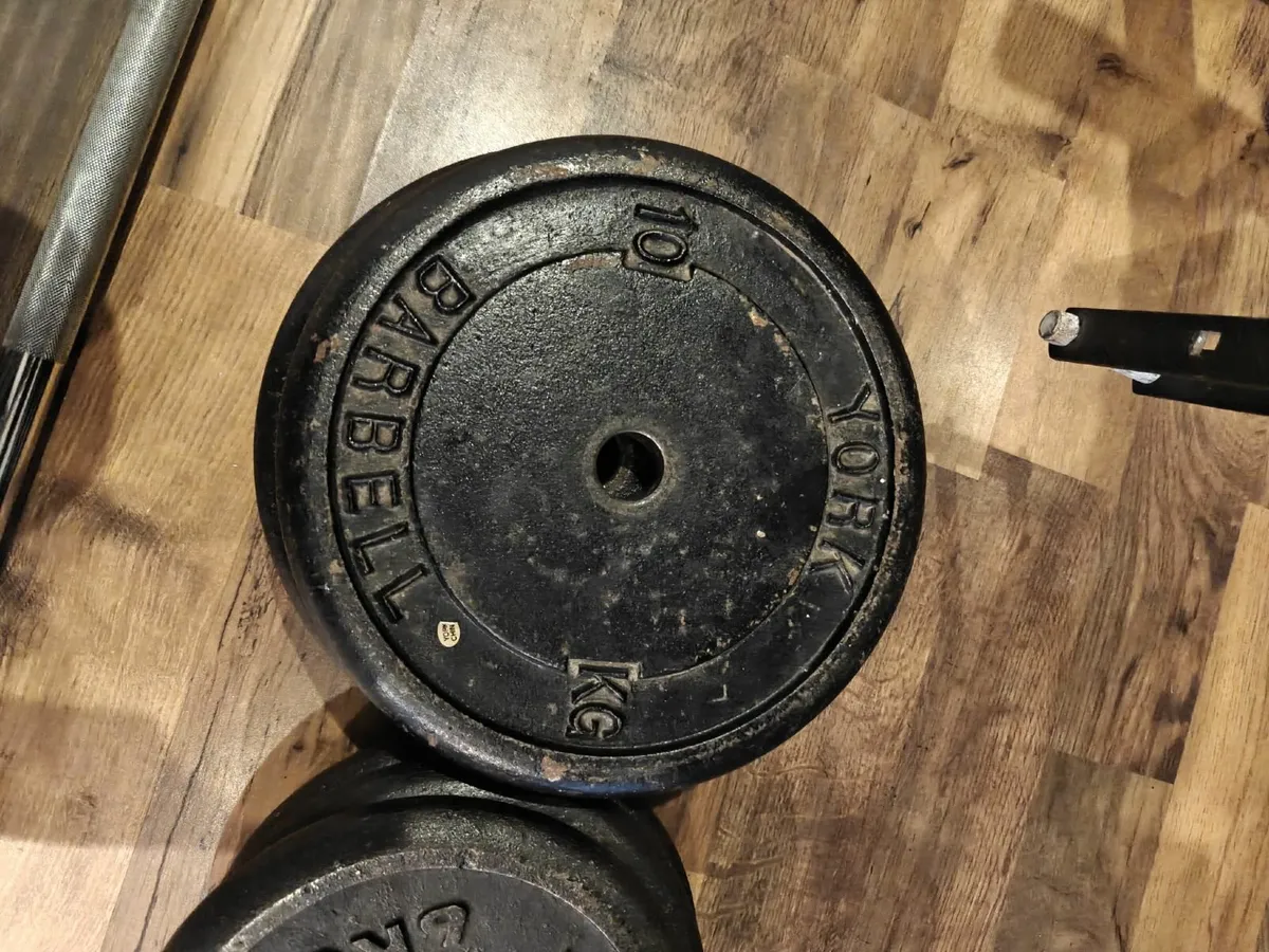 Weights and bench - Image 4