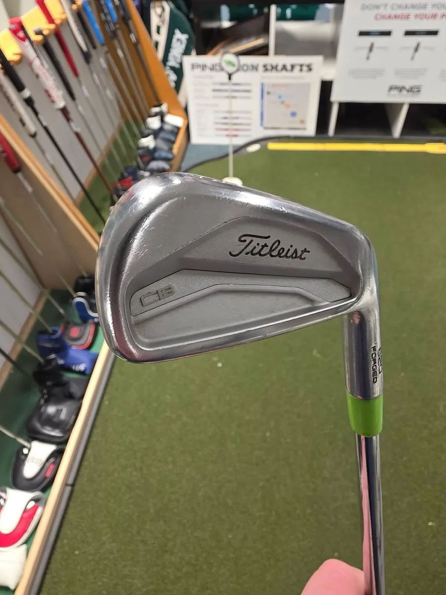 Titleist 620 Cb Forged Irons - Image 3