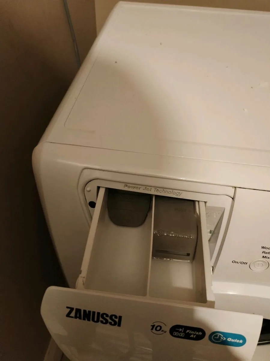 Washing machine - Image 2