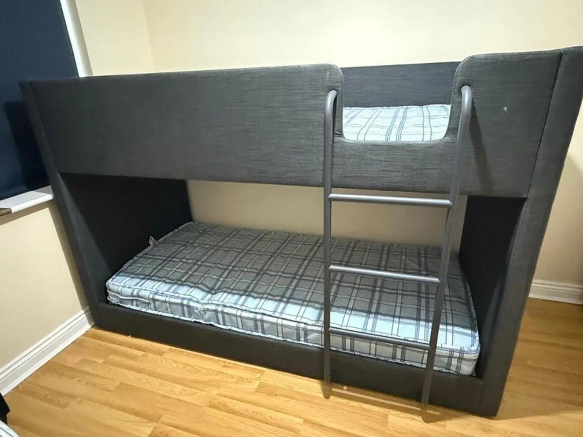 Bunk  bed - Image 1