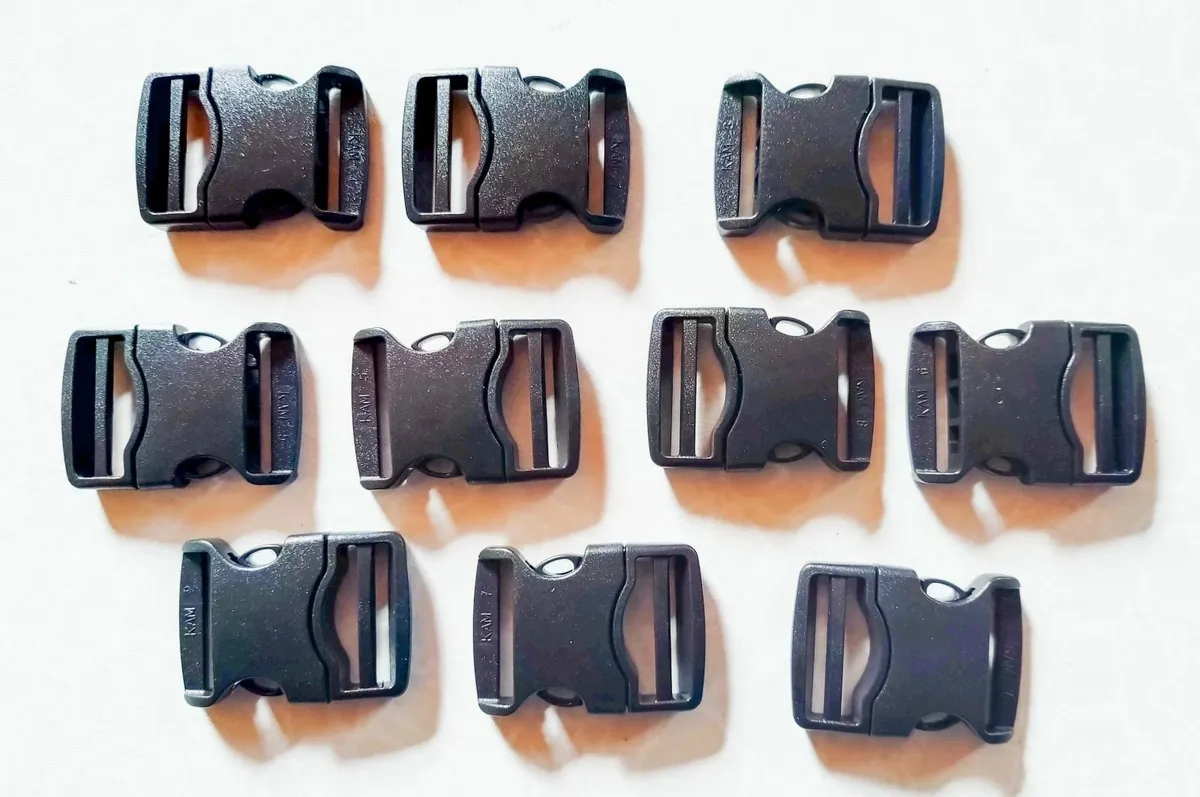 10 Quick Release Buckles For Bags, Etc.. New. - Image 1