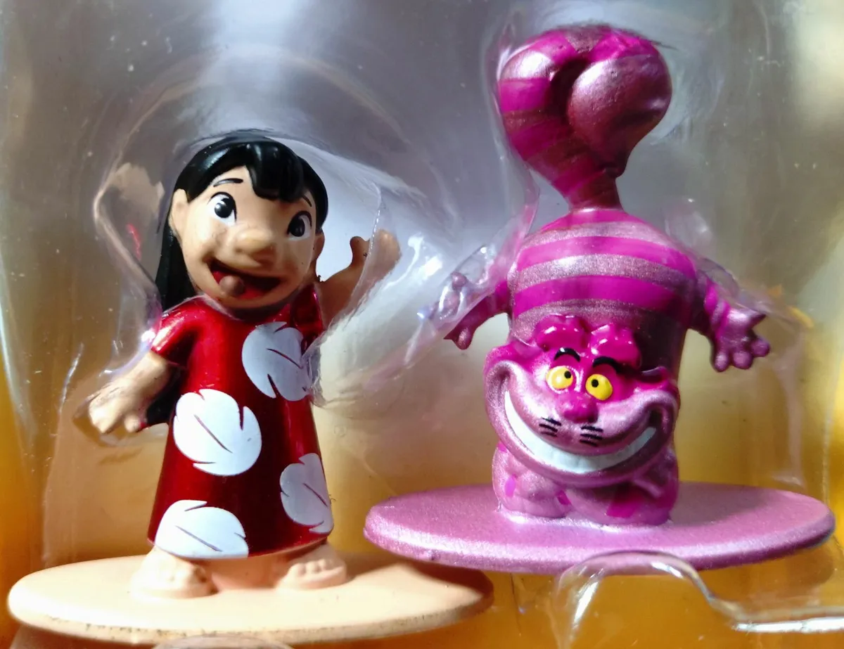 5 Piece Set Of, Disney Die-cast Metal Figures. new - Image 4