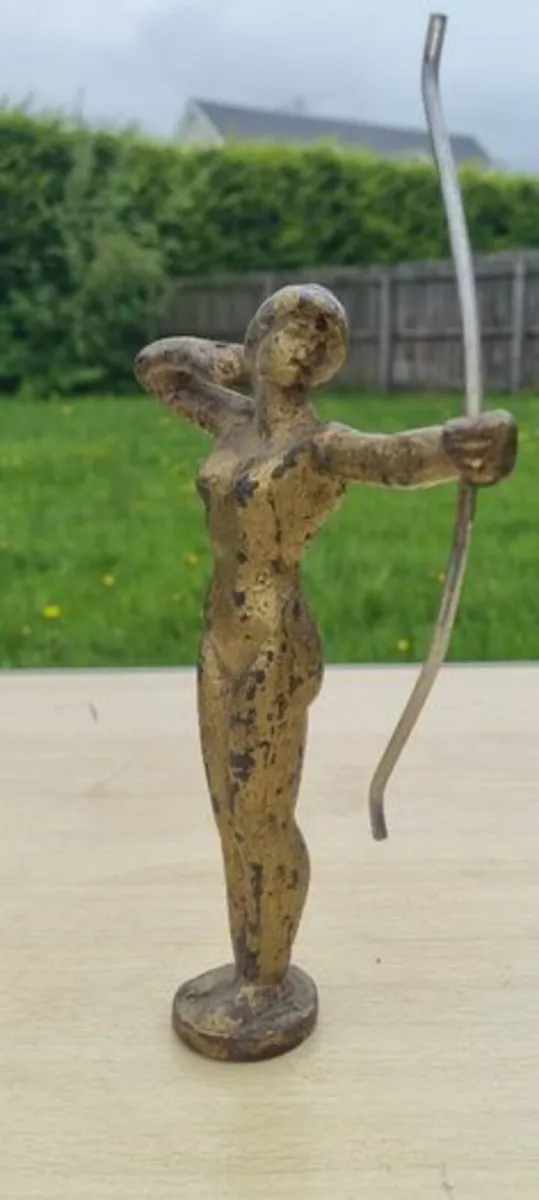 Art Deco Diana the Huntress - Image 2