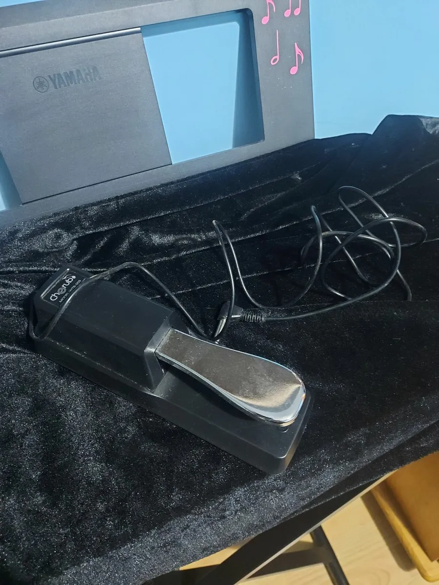 Keyboard,yamaha,ypt-260 - Image 4