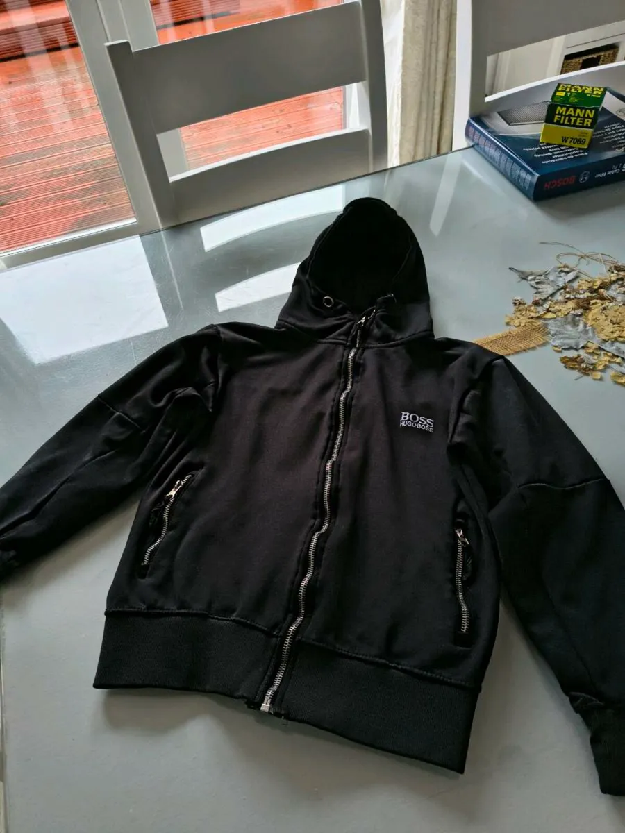 Boss black boys hoodie - Image 3