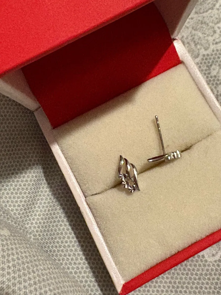 18 ct white gold earrings - Image 3