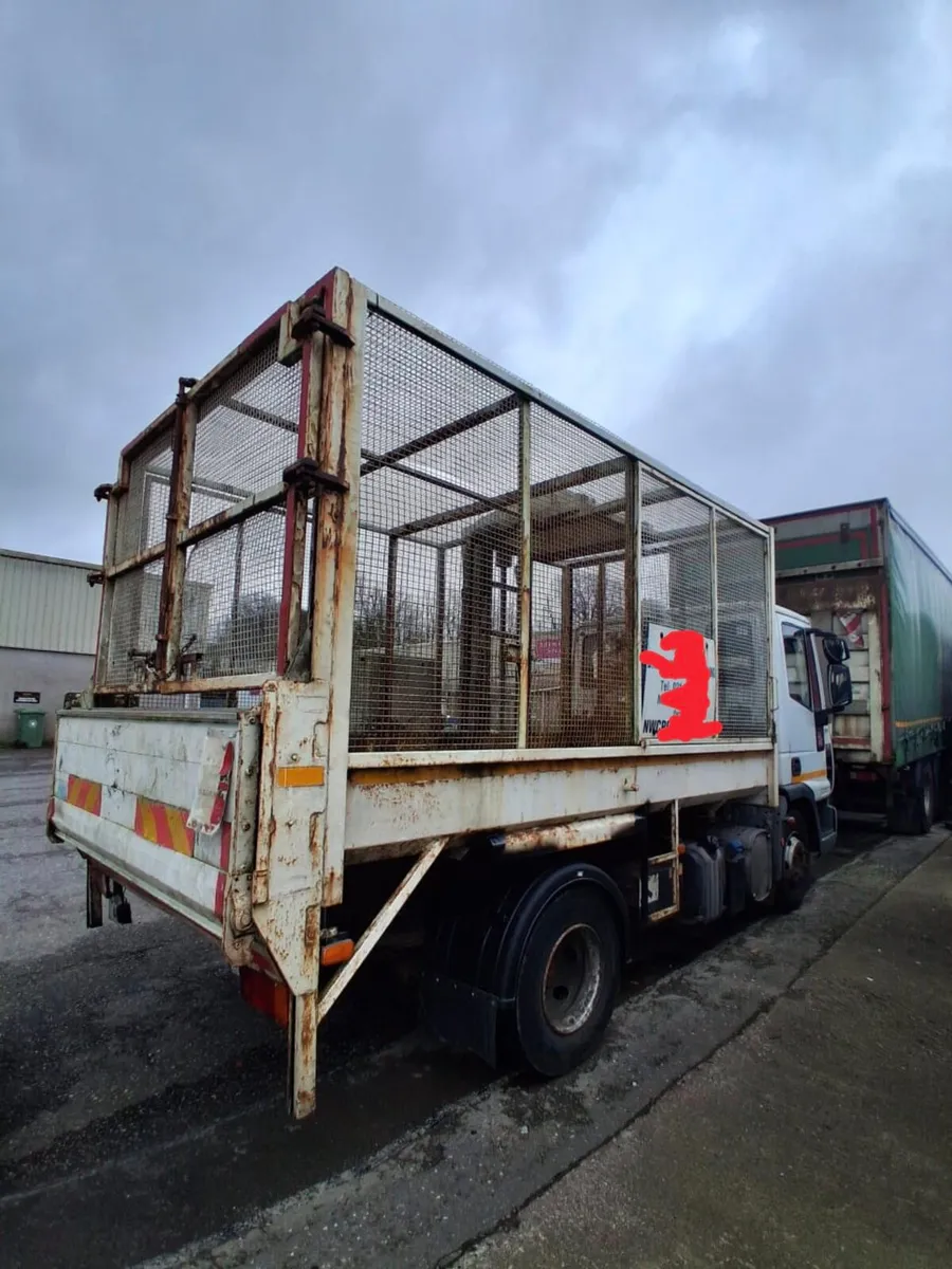 Iveco Eurocargo Refuse Truck - Image 4