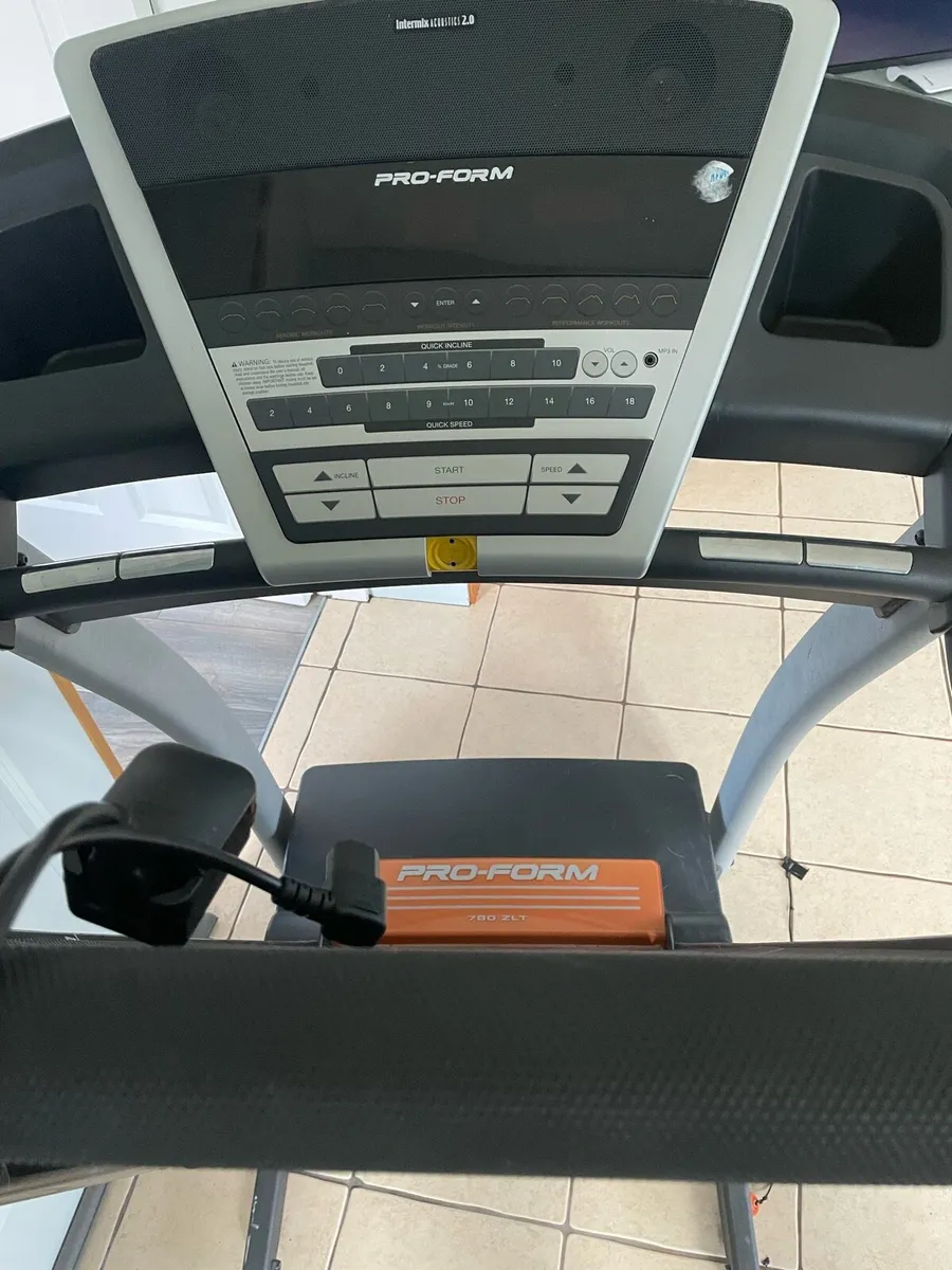 Pro form treadmill - Image 2