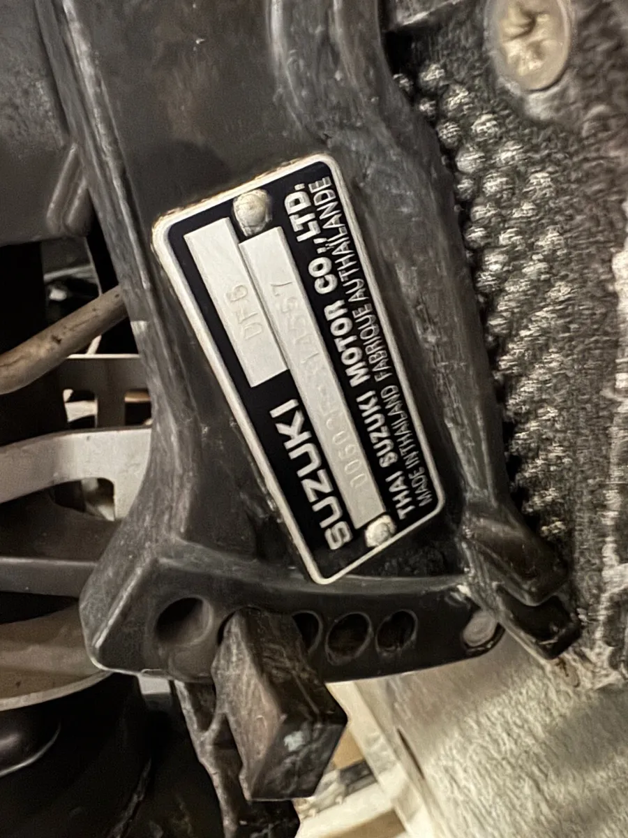 Suzuki DF6 Long Shaft Outboard - Image 2