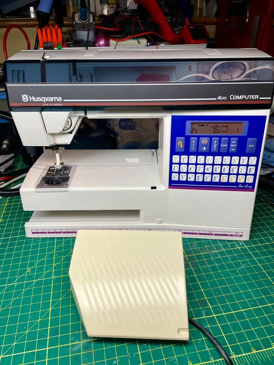 Huskvarna Viking 400 Sewing Machine - Serviced - Image 3