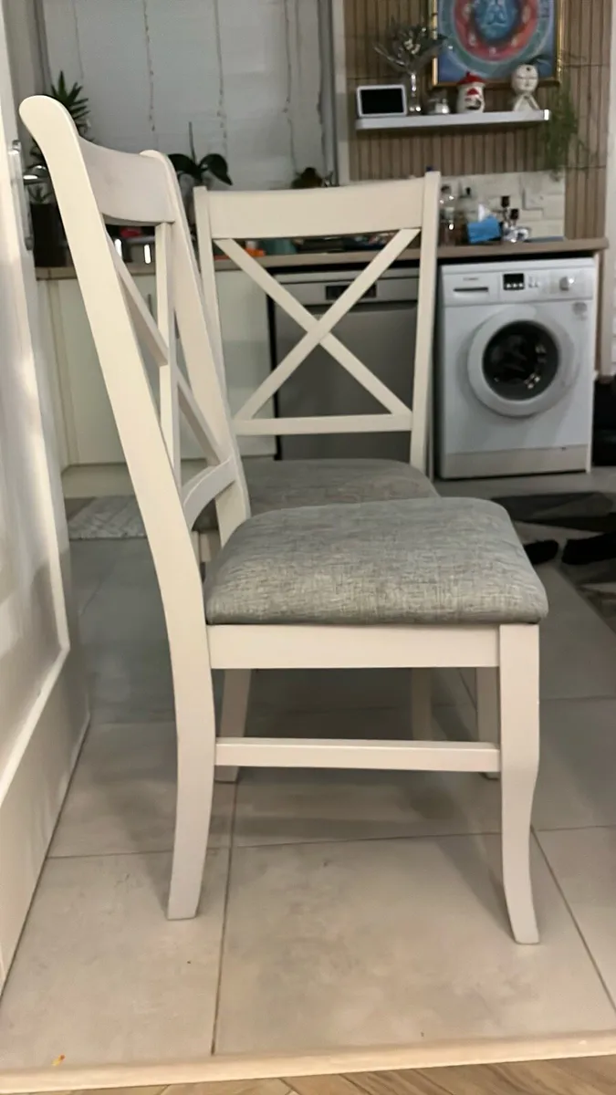 Set of 2 Dining Chairs-Excellent condition as new - Image 4