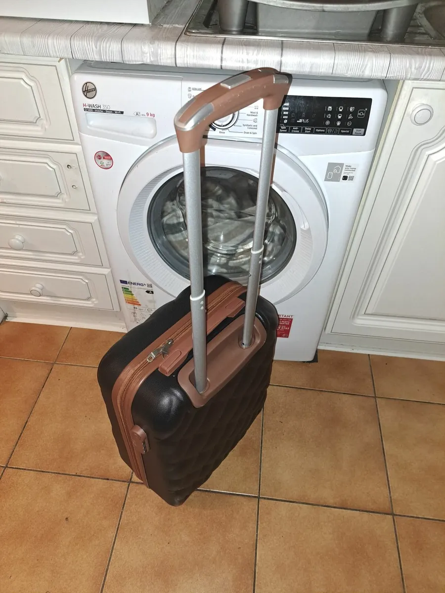 Cabin size suitcase