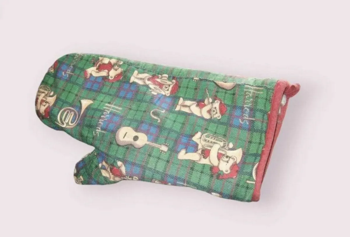 6 Vintage Pieces Of Authentic Harrods Kitchenware - Image 4