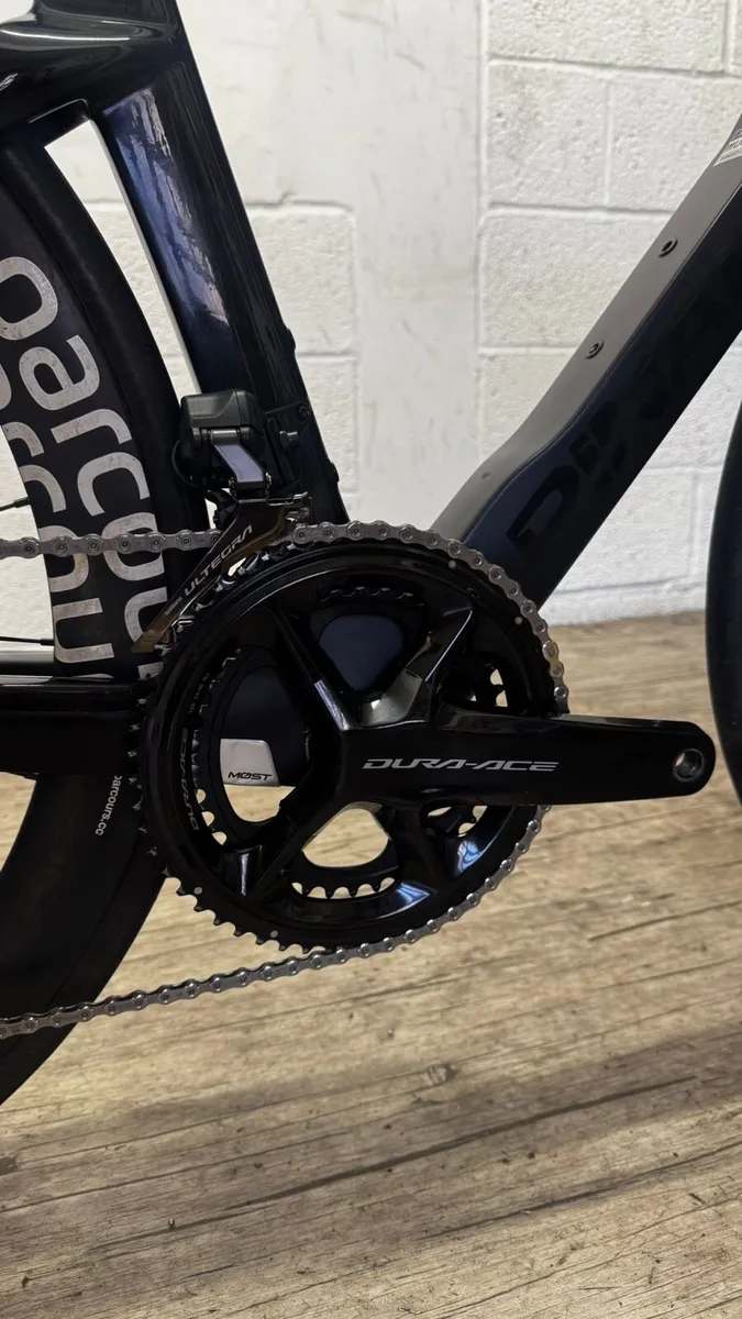 Pinarello Dogma F( no pedals included) - Image 3