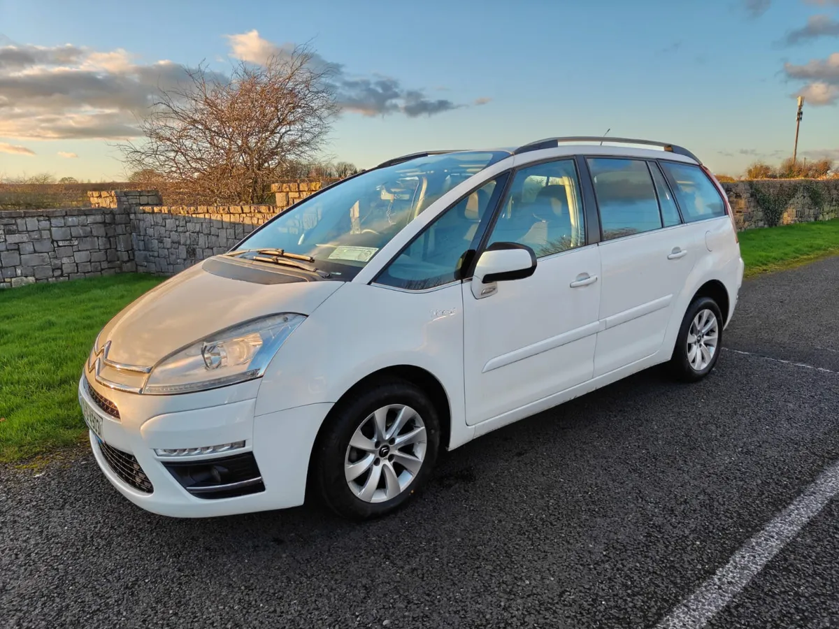 2012 Automatic Citroen C4 Grand Picasso 7 seater - Image 3