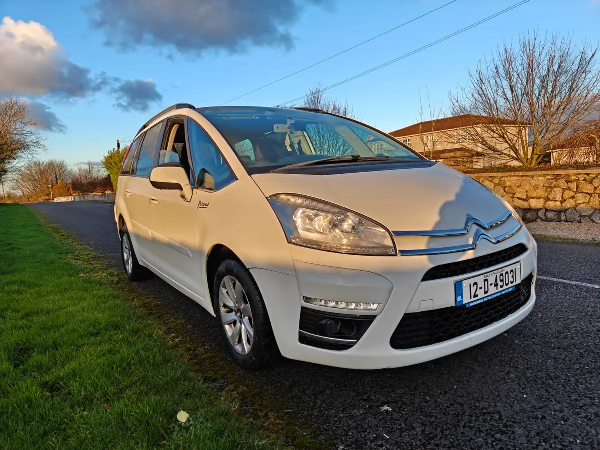 2012 Automatic Citroen C4 Grand Picasso 7 seater - Image 2