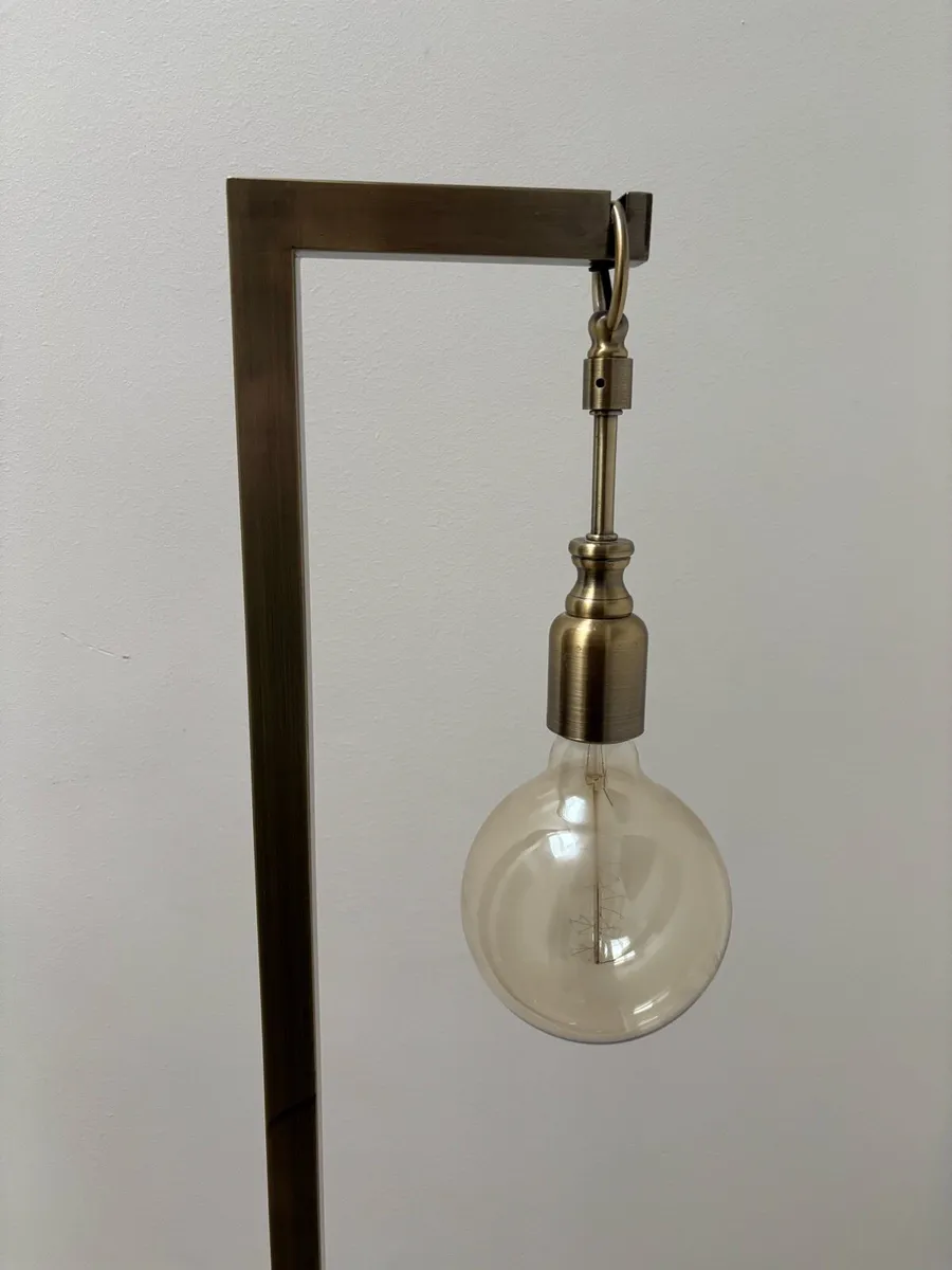 Modern brass floor lamp - 5 ft tall. - Image 1
