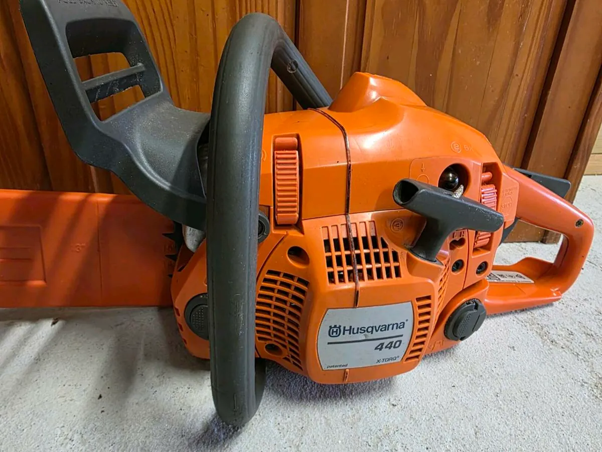 HUSQVARNA 440 Chainsaw - Image 3