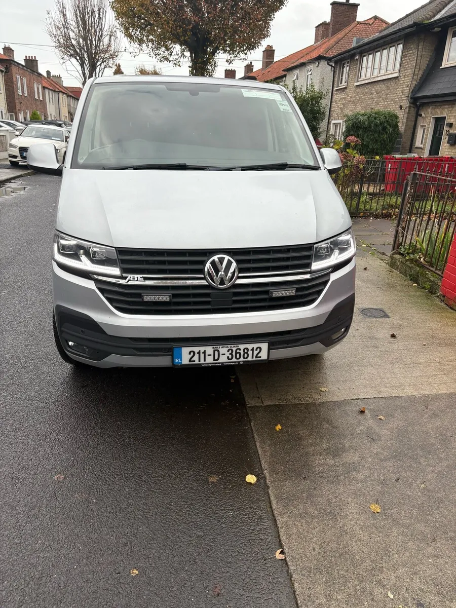 Volkswagen  transport - Image 1