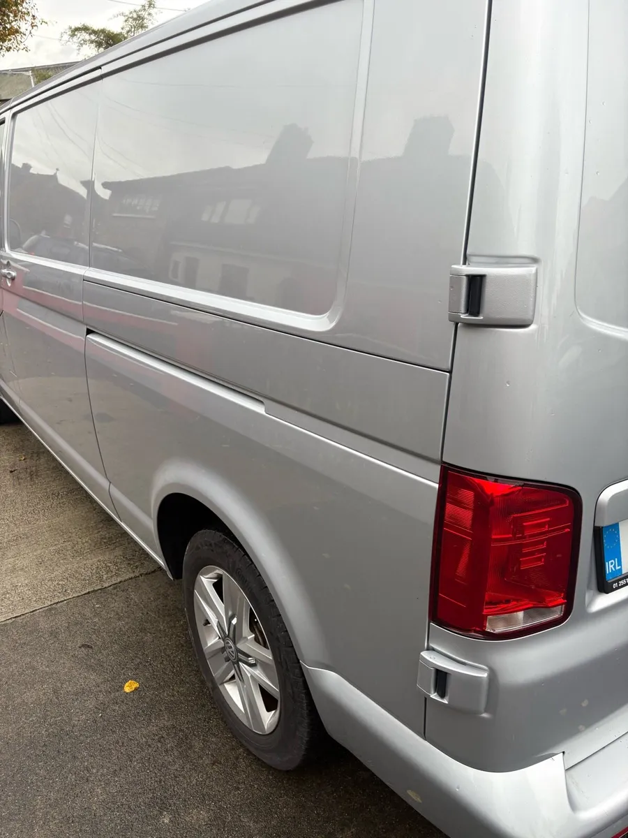 Volkswagen  transport - Image 3