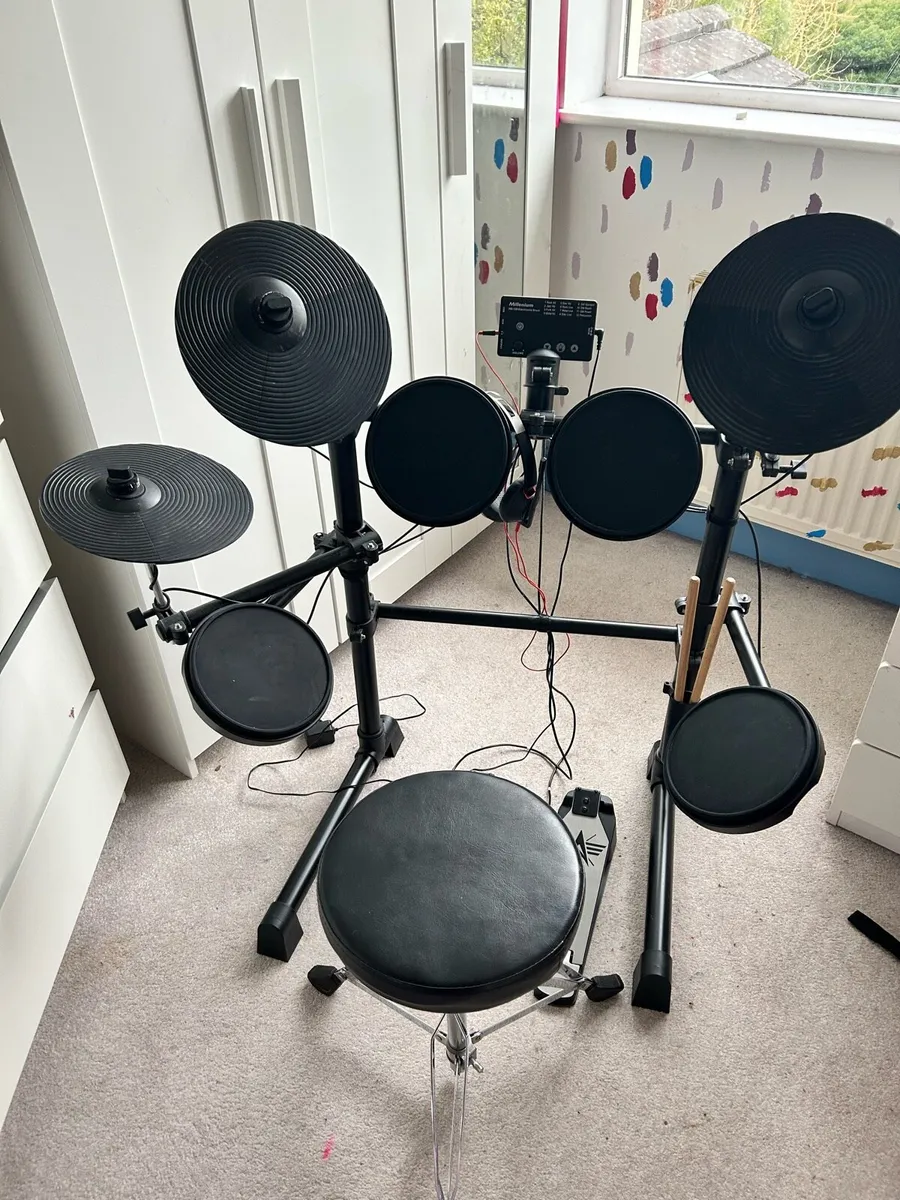 Electronic drum kit - Image 4